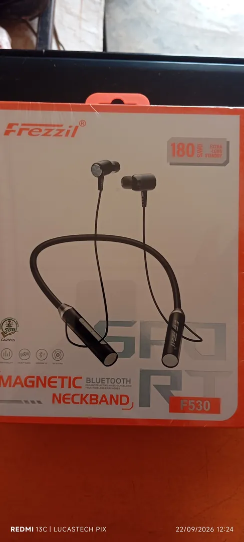 Frezzil magnetic Bluetooth neck band